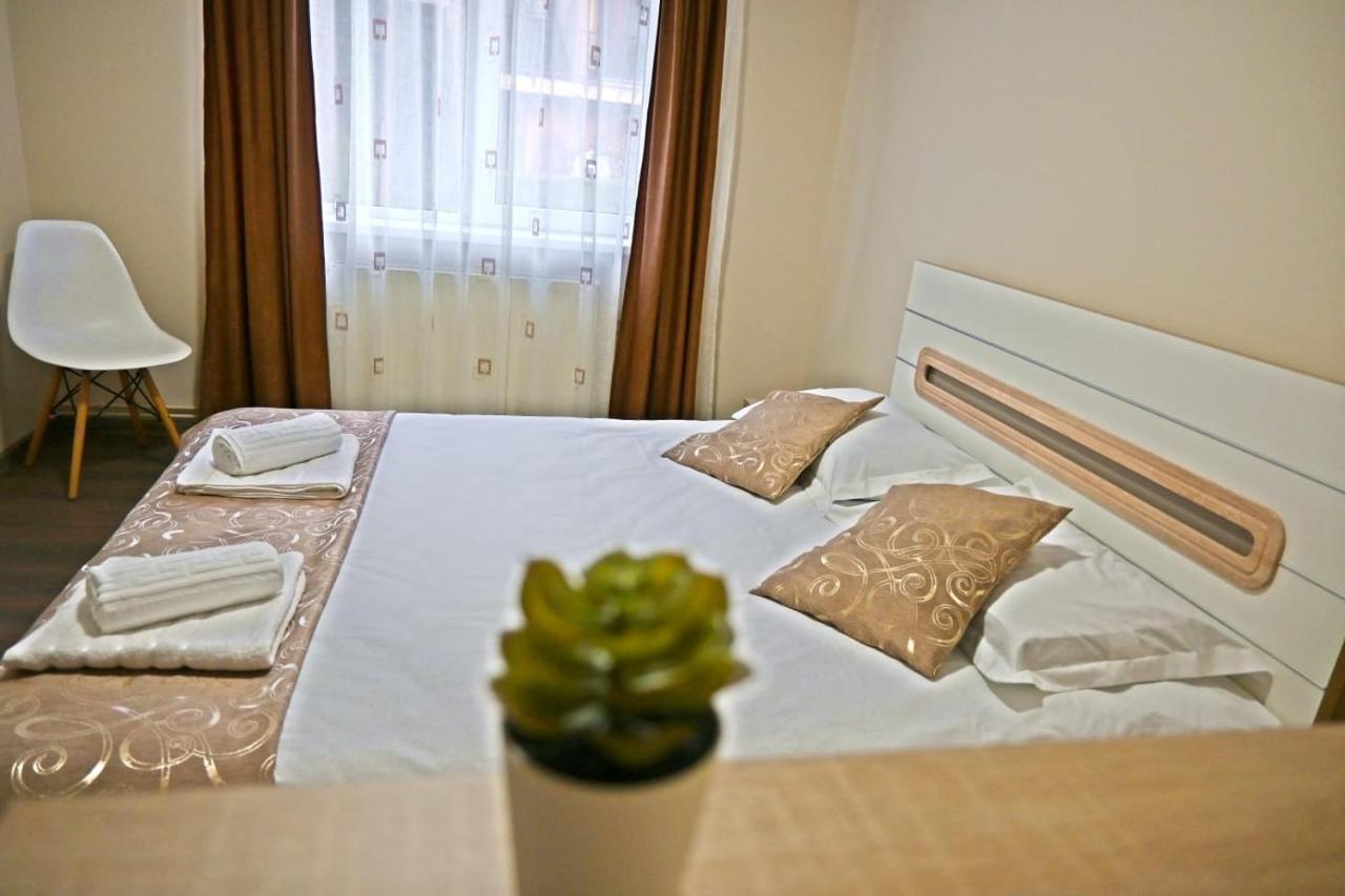 Ferienwohnung Downtown Recharge Spot Brașov Exterior foto